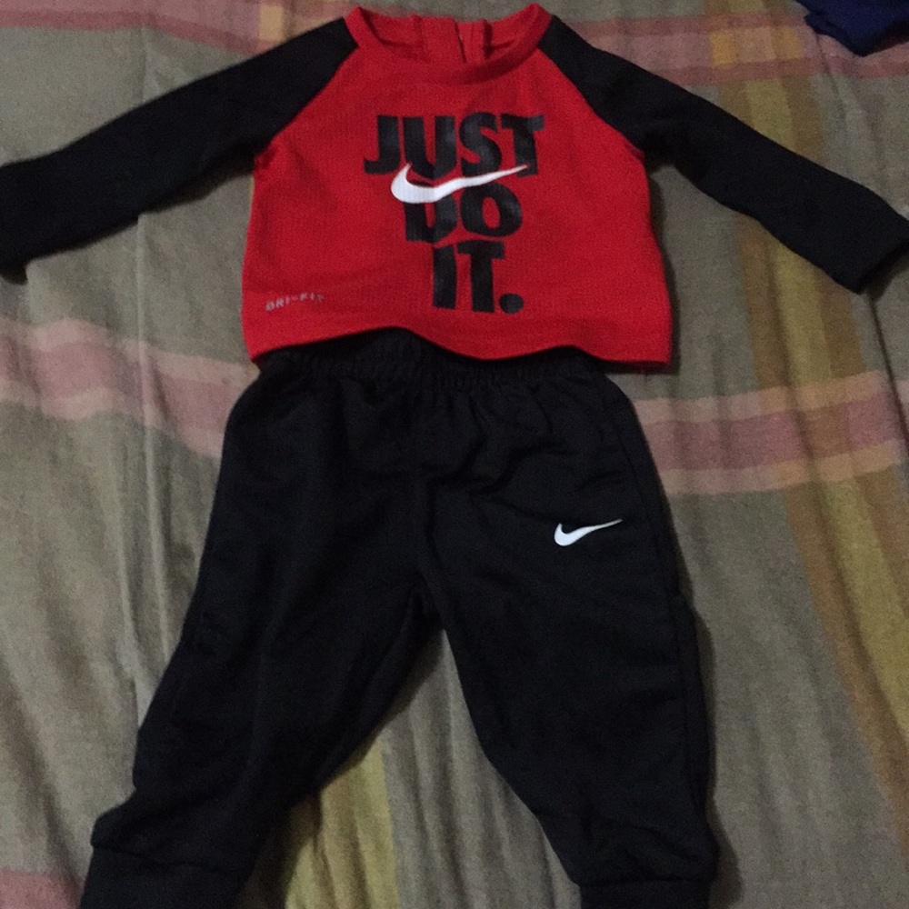 Nike long pants long shirt